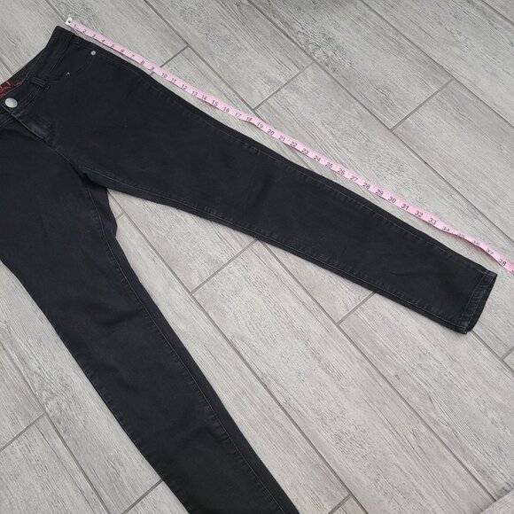 ELLE women's black skinny jeans size 8R - Picture 3 of 12